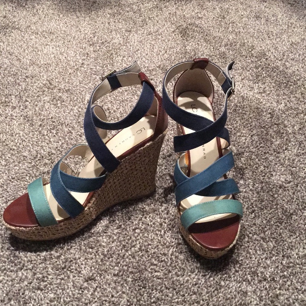 LC Lauren Conrad wedge sandals